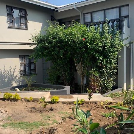 Xaba Guest Lodge 理查兹湾 外观 照片